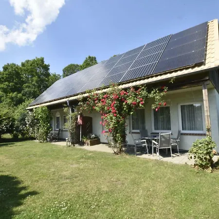 In Mit Terrasse 펜션 Neubukow